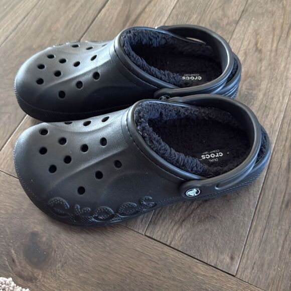 Fur Lined crocs size men’s 7 womens 9 never worn! Baya clog - Picture 2 of 6